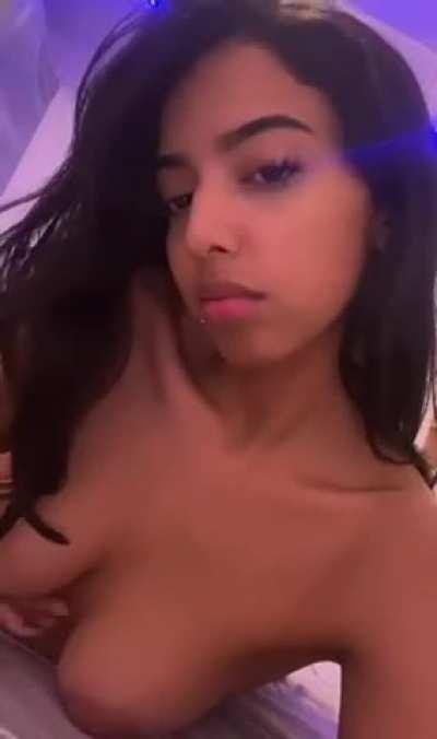 react if u would fuck me