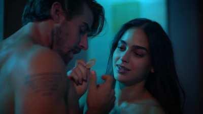 Melissa Barrera in Vida