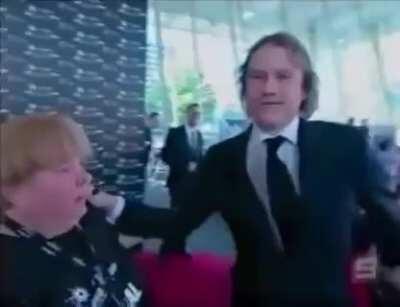 WomAn getS Kiss of DEath By JoKer