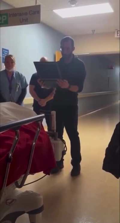 A nurse named Alex Pretti honoring a veteran who passed away