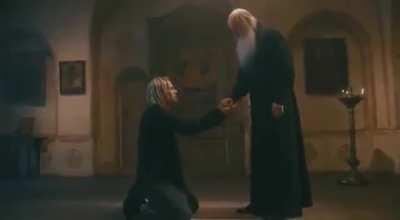 Кринжатины принес