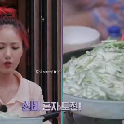 Sinb fails meanwhile Sowon ramsay to the rescue. 😅