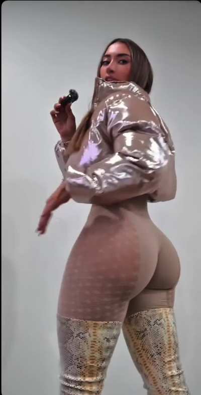 😍😍😍🍑🍑🍑