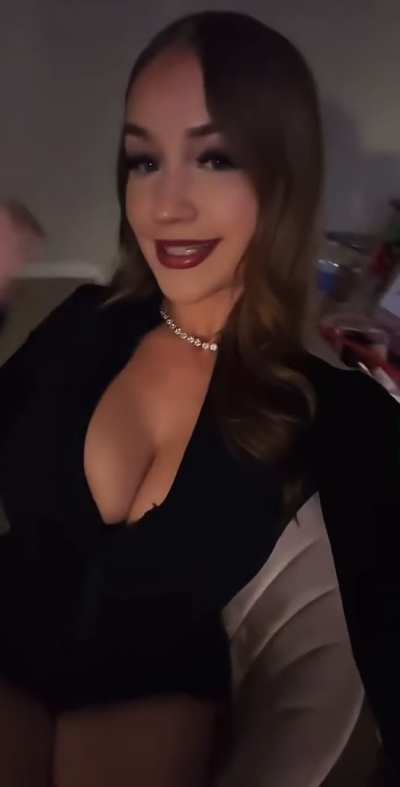 u_AR02200 - Video #9328