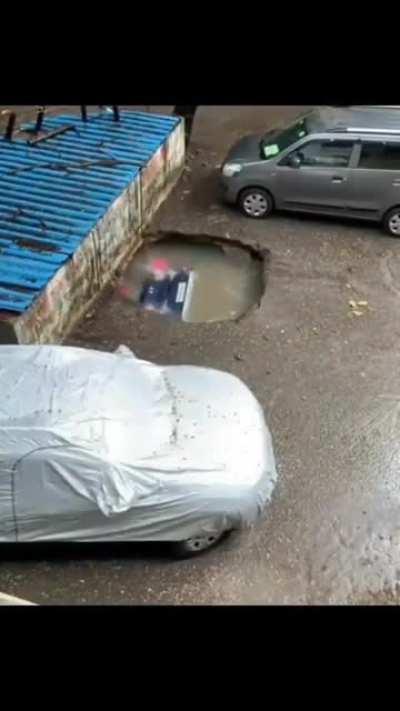 Underground parking in Mumbai 😍😍😍