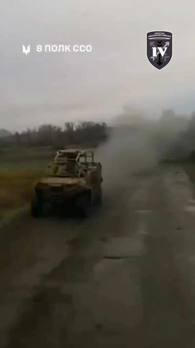 Ukrainian soldier saved his comrades' lives by shooting down an attacking Russian FPV drone during exfiltration from a completed mission. 8th SOF Regiment. Location not disclosed. Published 03.01.2026