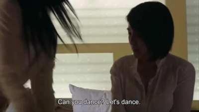 Monie Tung & Anya Wu (Single Blog 2007 - Scene #2)