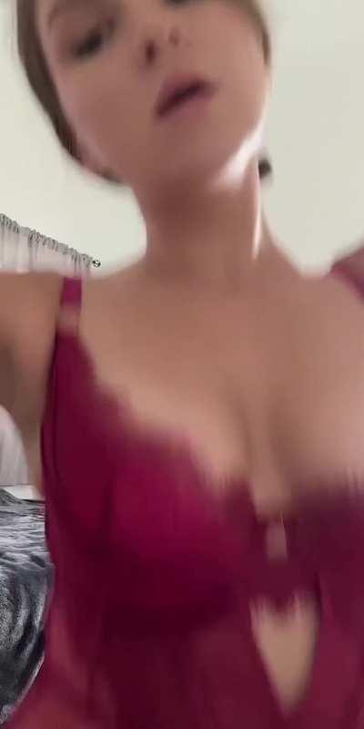 Need a papi to breed me deeppp