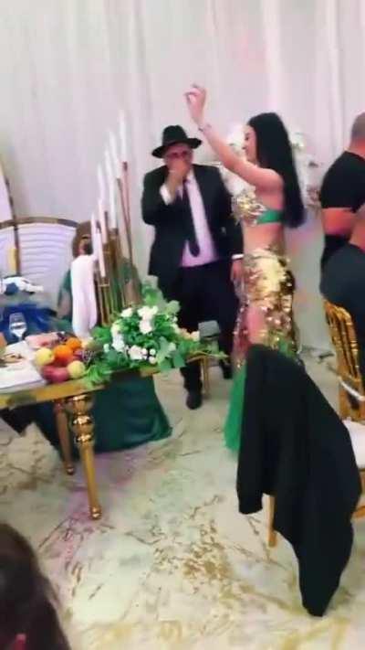 Everyone need such Daughter to protect your husband