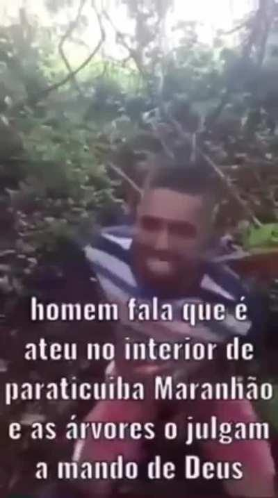 escreveu deus c d minúsculo 