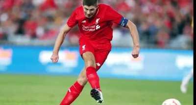 Cesc Fabregas picks Steven Gerrard as the best midfielder in Premier League history.