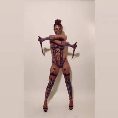 [self] Mileena Ready to Fight/ BP by Lars Peterson