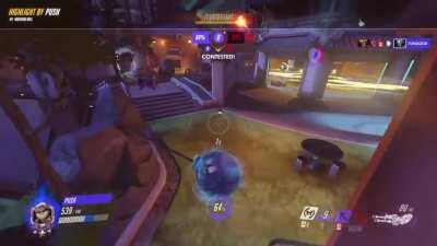 Knocking Roadhog off the map for 2 minutes straight