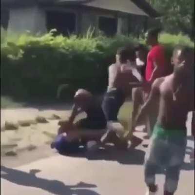 Bruh wtf😭😭😭