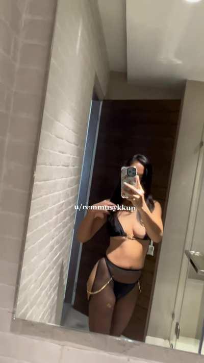 I've got the cake, u bring the frosting?