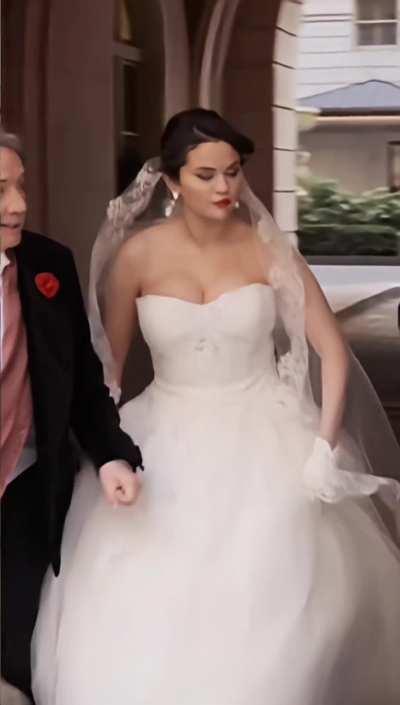 Selena in Only Murders in the Building s03e09 (2023)