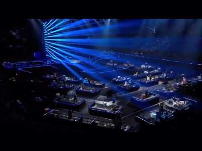 Beautiful sing-along moment at the end of the 2021 Jury Final (Norway as the fake winner) plus BTS material