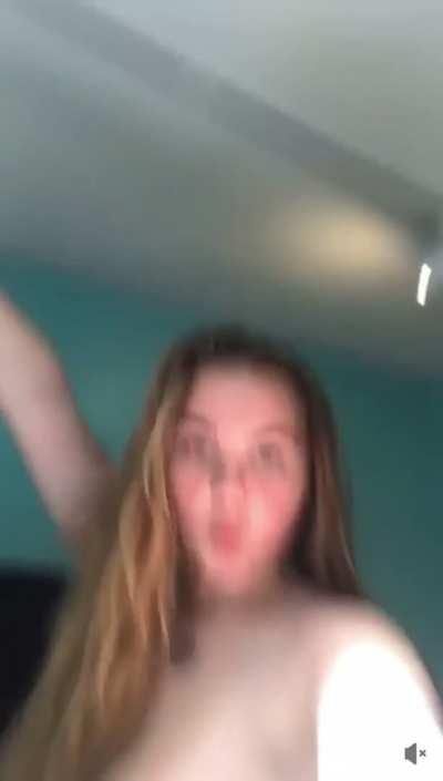 Anyone know who she is? Name or links?