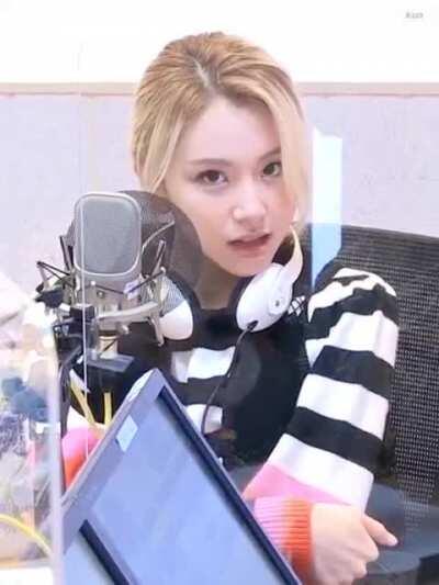 Chaeyoung's expression