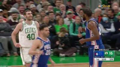 [Highlight] Joel Embiid takes the Kornet Kontest challenge twice in a row and comes up with a big W