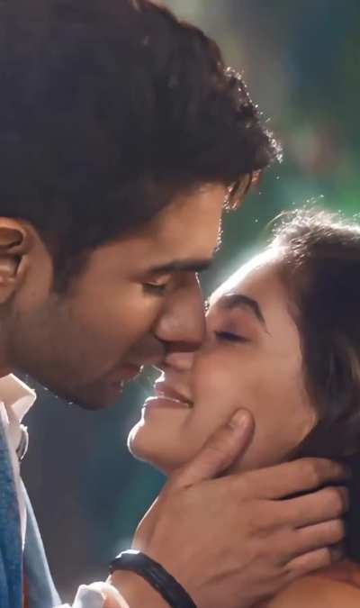 Anushka Sen already kiss 2 guys kay tum fir bahi kiss karga