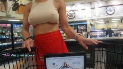 I hope people could tell I was braless