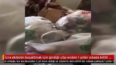 Bursa'da mahkeme kararıyla boşaltılmak istenen çöp evde, 1 yıldır odada kilitli kalmış 9 yaşında çocuk bulundu. (Amına koyduğumun delileri bakmicaksanız doğurmayın)