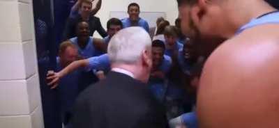 Hardik entering CSK dressing room after the match 