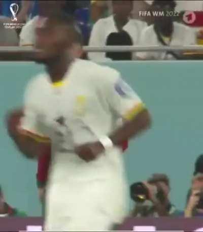 Newsflash: Messi learning this skill in training before next match