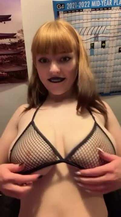 this is what you would see everyday if i was your btggf <3