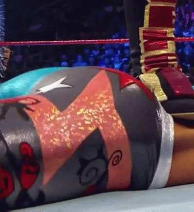 It's all about that jiggle (Payback 2017)