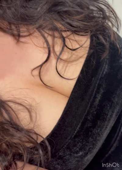 A short glimpse of how did I dress up for the New Year’s Eve.