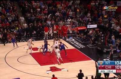 [Highlight] Caruso puts the clamps on Kemba to get a stop, down 3 with 14.8 left in the 4th.