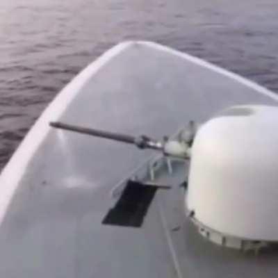 Short Clip from twitter, i know it’s lyrics from How Low by Ludacris but can’t find the exact remix