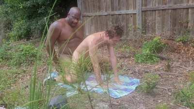 Damn, I need a Big Black man to fuck in my backyard like that