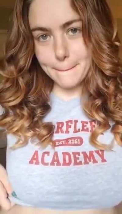 Pay attention [x-post from /r/startrekmemes]