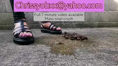 Chunky Flat form sandals mass snail crush
