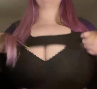 You can serve tits on your cake day right?