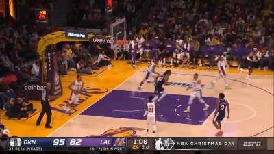 [Highlight] Patty Mills circles around the 3-point line off the ball and finds Claxton with a beautiful pass for the slam