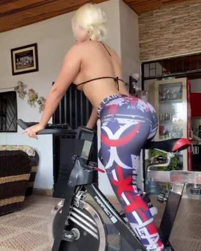 Andrea Osorio (@Stefany_fit)