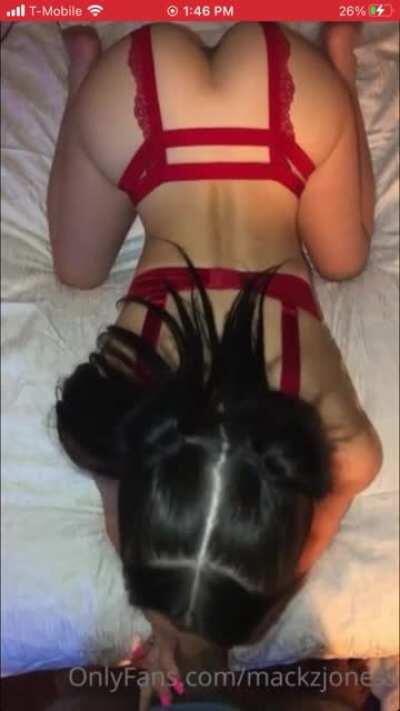 Mackz Jones Bj video💦💦🍆👀 I got more vids on her upvote and I drop them 😍😍😍