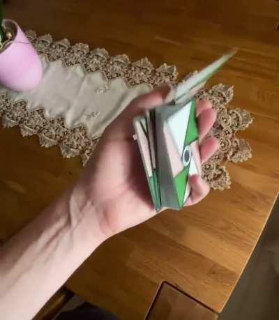 one handed cardistry ♦️