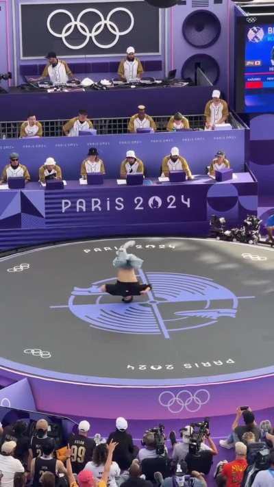 the men's breakdancing was actually v impressive