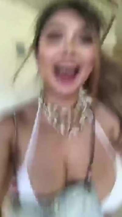 Legendary bouncing suspenders