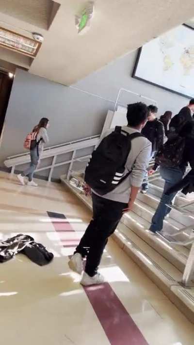 Missed the fight :( only lasted like 10 seconds though