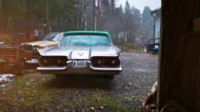 Rainy sunday working in the garage