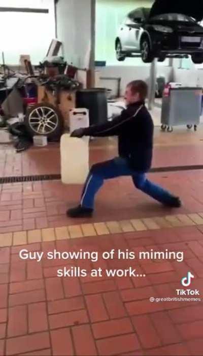 Amazing miming skills