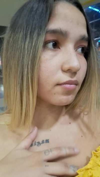 little flash at the mall