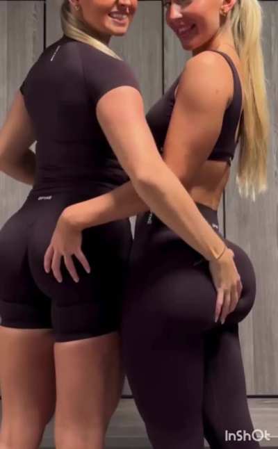 Her huge bubble butt