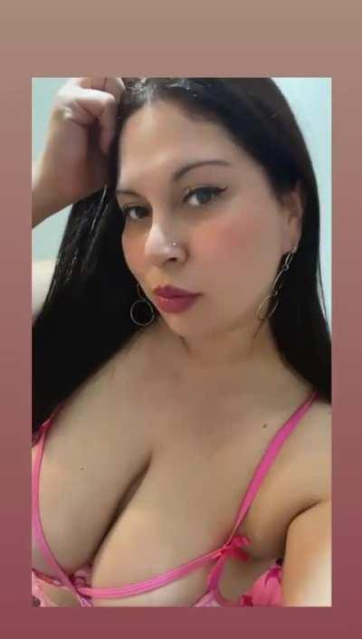 danyelita’s Official Social Fan Page